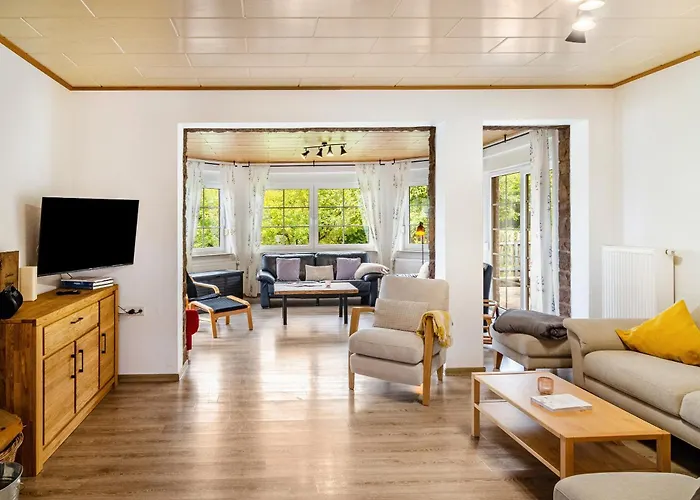 Hillebrand Nyaraló Trendelburg