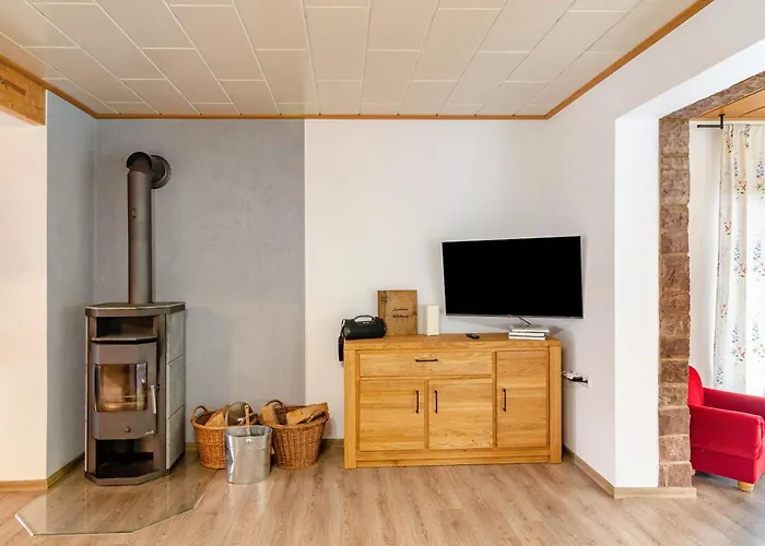 Hillebrand Nyaraló Trendelburg