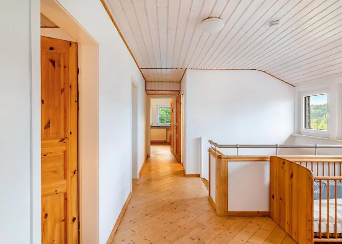 Hillebrand Nyaraló Trendelburg